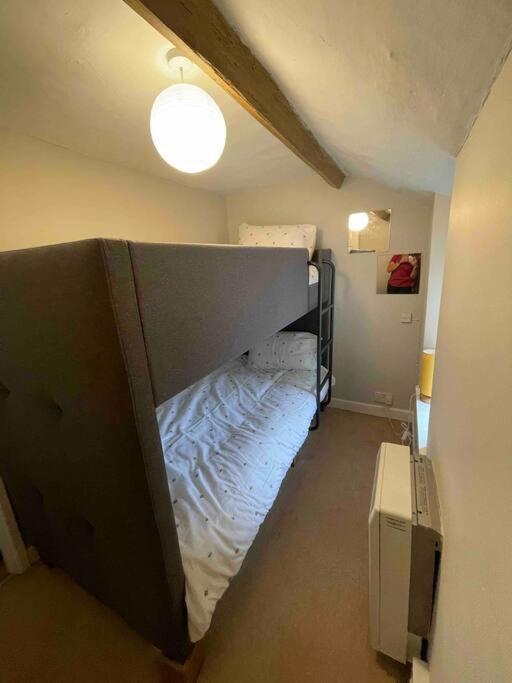 Yew Tree Cottage, 3 Bedroom, 4 Church Row Defynnog Devynock Exterior photo